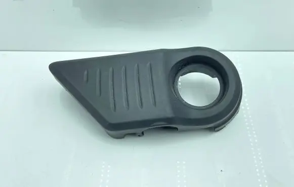 Volkswagen Touran III Engine cover (trim) 05E103729B