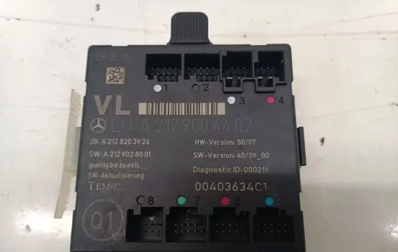 Mercedes-Benz E A207 Door control unit/module A2129004402