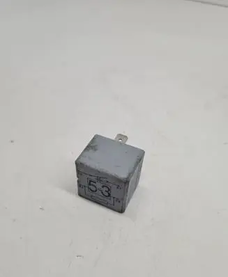Volkswagen Transporter - Caravelle T5 Other relay 141951253B 20240072
