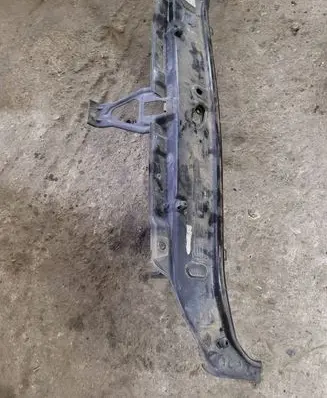 Top upper radiator support slam panel