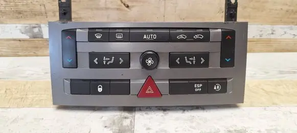 Peugeot 407 Climate control unit 96573322XF 96573322