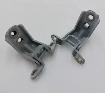 Nissan Leaf II (ZE1) Front door hinge set 