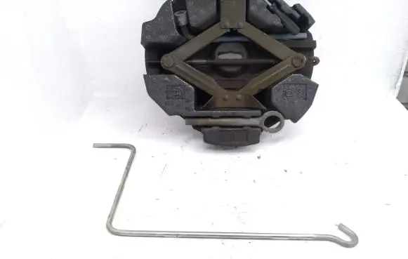 Subaru XV II Tool set 