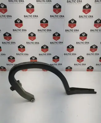 Tailgate/trunk/boot hinge