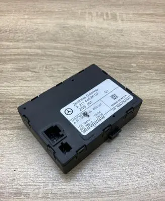 Mercedes-Benz E W211 Gateway control module A2114452600