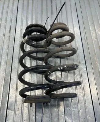 BMW 2 F45 Rear coil spring 
