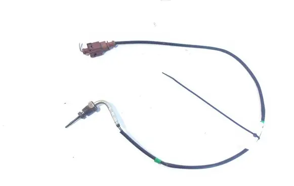 Volkswagen PASSAT B7 Exhaust gas temperature sensor 03L906088BH