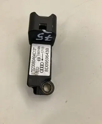 Audi A4 S4 B5 8D Airbag deployment crash/impact sensor 8D0959643B