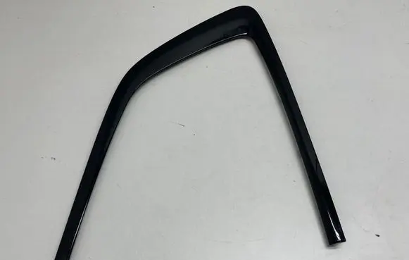 BMW X3 G01 Rear side glass trim 15608310 747007304