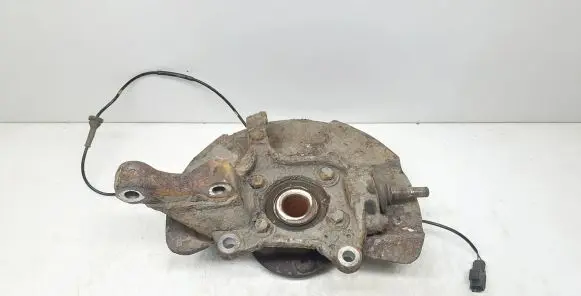 Volvo XC90 Front wheel hub spindle knuckle