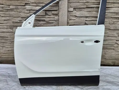 SsangYong Korando Front door 62011-37000