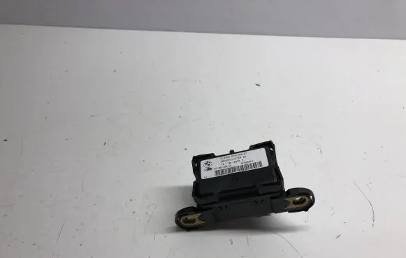 BMW 1 E81 E87 Acceleration sensor 6762769