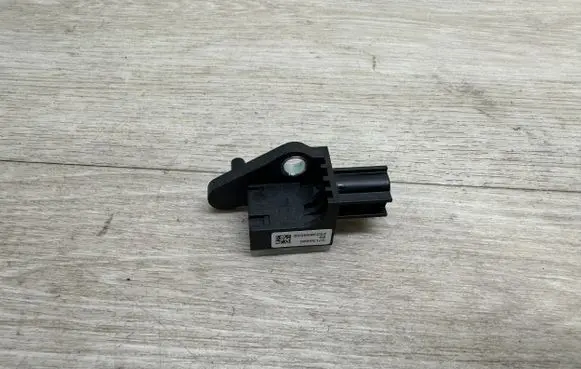 Porsche Panamera (970) Airbag deployment crash/impact sensor 97061822102