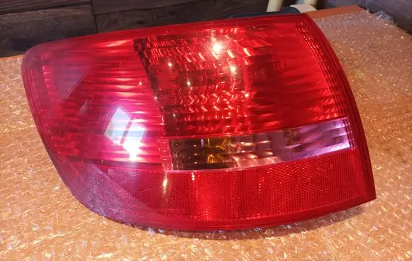 Audi A6 S6 C6 4F Rear/tail lights 89034302