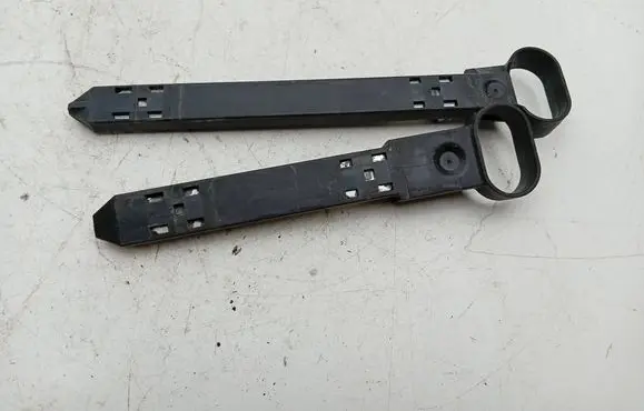 Volvo V60 Headlight/headlamp mounting bracket 31294521 31294522