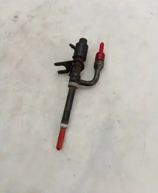 Fuel injector