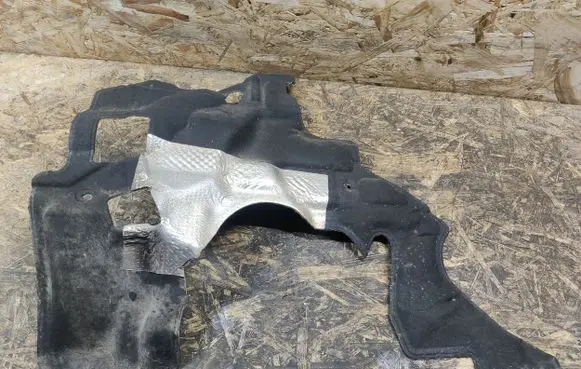 Nissan Tiida C11 Exhaust heat shield 