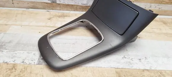 Ashtray (front)