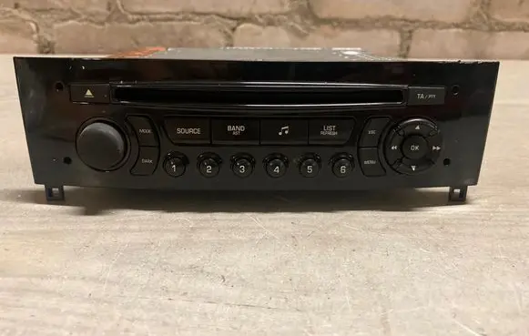 Peugeot RCZ Radio/CD/DVD/GPS head unit 96766653Xn A2C53424358 PSARCD43572
