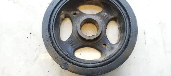 Toyota Avensis T250 Crankshaft pulley