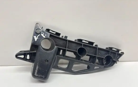 Toyota Prius+ (ZVW40) Front bumper mounting bracket 5211647030