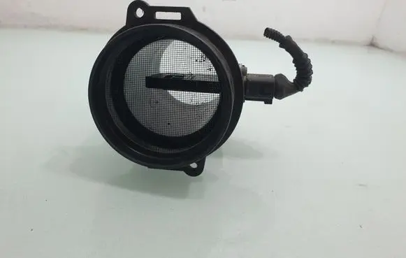 Volkswagen Touareg I Mass air flow meter