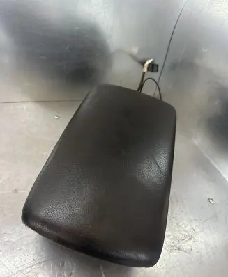 Audi A6 S6 C6 4F Armrest
