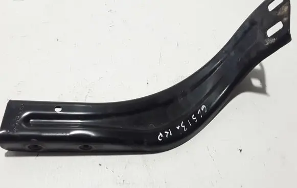 Mercedes-Benz CLS C218 X218 Headlight/headlamp mounting bracket A2126200185