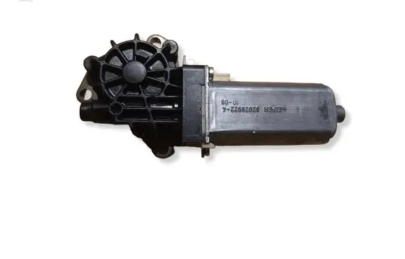 Mercedes-Benz C W204 Seat adjustment motor 0390203001