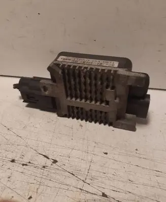 Ford Mondeo MK IV Coolant fan relay 17100325A0674