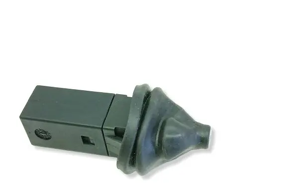 BMW 1 E82 E88 Fuel tank opening switch 82289392 8228939