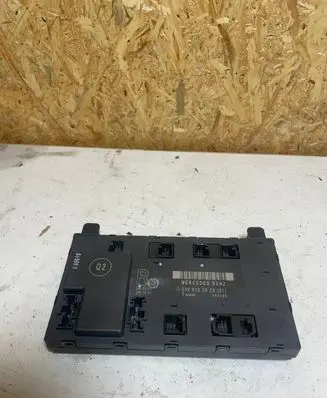 Mercedes-Benz CLK A209 C209 Door control unit/module 2098202026 353386