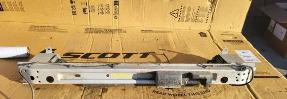 Fiat 500L Rear bumper support beam 131313