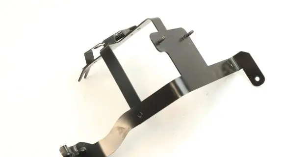 Battery bracket