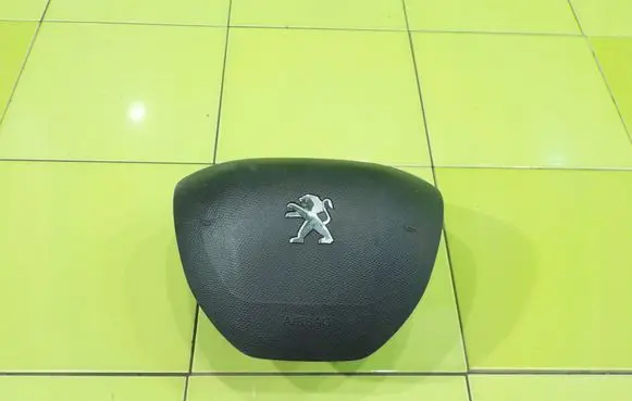 Peugeot 308 Steering wheel airbag 96783105ZD