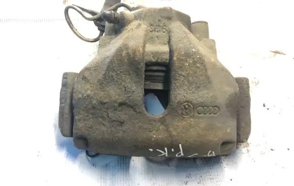 Volkswagen PASSAT B5 Front brake caliper