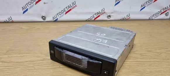 BMW 5 E60 E61 CD/DVD changer 6956939