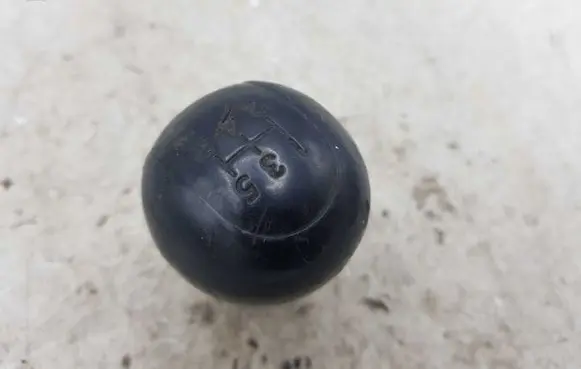 Toyota Avensis Verso Gear lever shifter trim leather/knob NOCODE