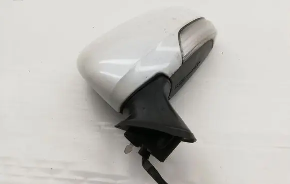 Toyota Prius (XW30) Front door electric wing mirror E4022865