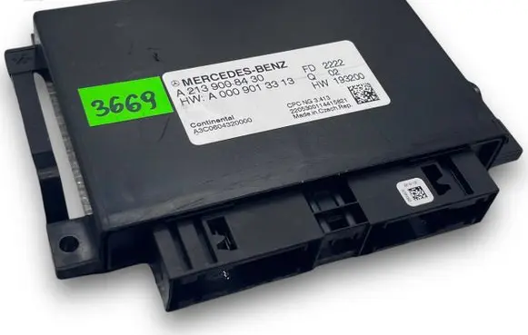 Mercedes-Benz E W213 Central body control module S3669 A2139008430