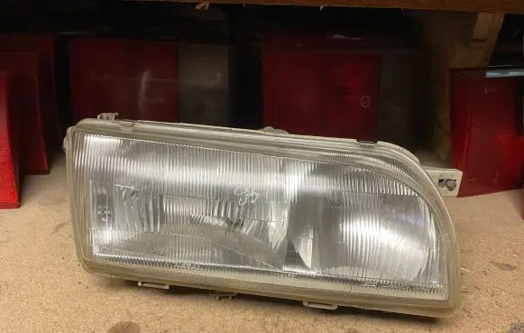 Nissan Primera Headlight/headlamp 10024551 10024551A