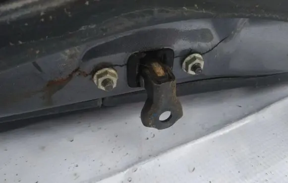 Toyota Avensis T270 Front door check strap stopper 