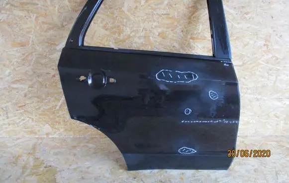 Suzuki SX4 S-Cross Rear door