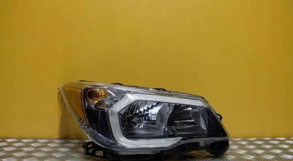 Subaru Forester SJ Headlight/headlamp SUBARUFORESTER 1352
