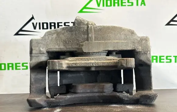 Volvo XC70 Front brake caliper