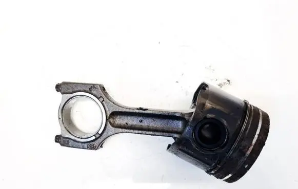 BMW 1 E81 E87 Piston with connecting rod