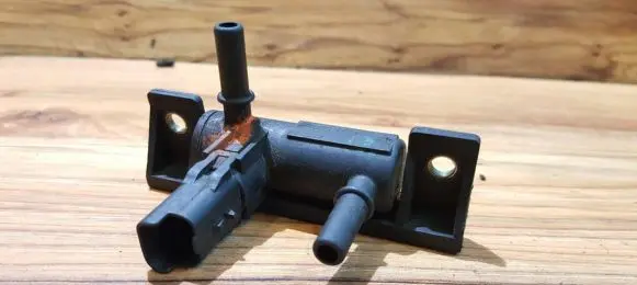 Peugeot 607 Turbo solenoid valve 9637705080