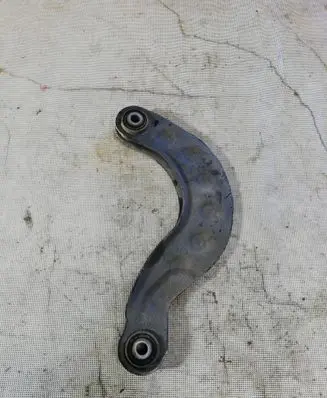 Volvo V40 Rear control arm 31406582
