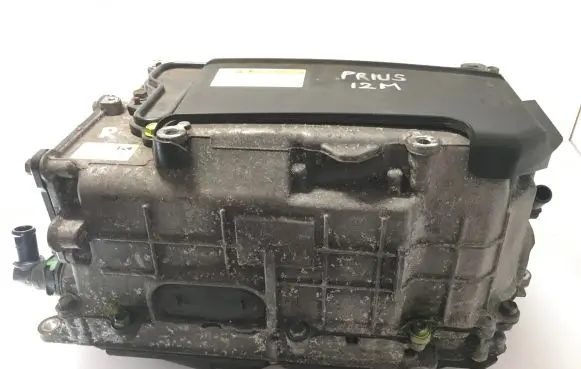 Toyota Prius (XW30) Voltage converter inverter G920047210 A5217210A