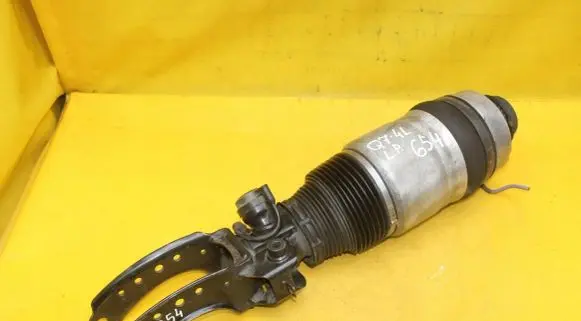 Audi Q7 4L Front air suspension shock absorber 